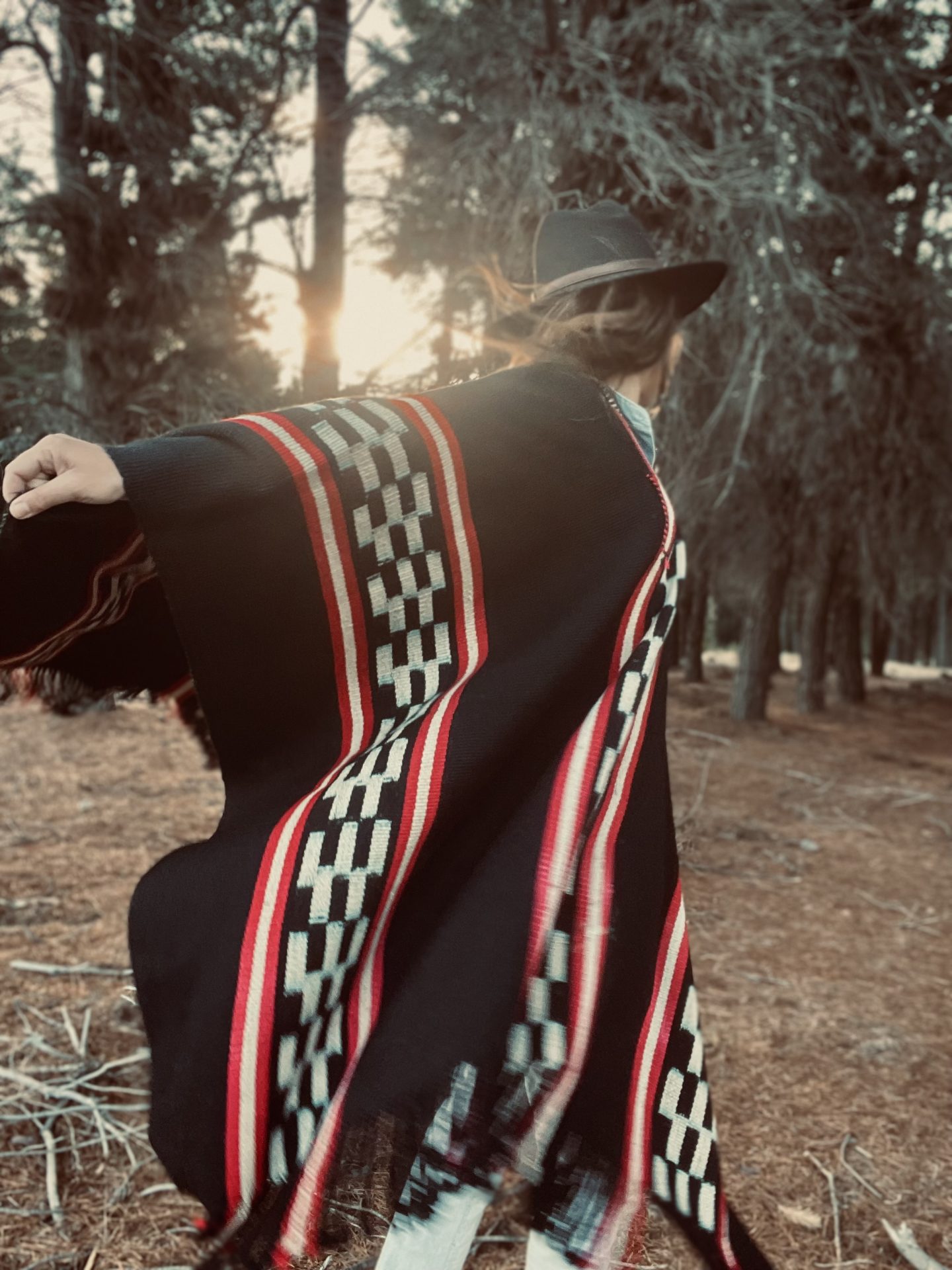 Poncho de Lana - Image 2